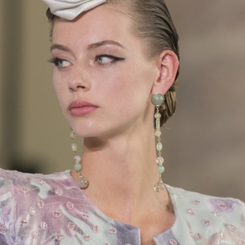 تسريحات شعر فخمة لسهرات شتاء 2020 