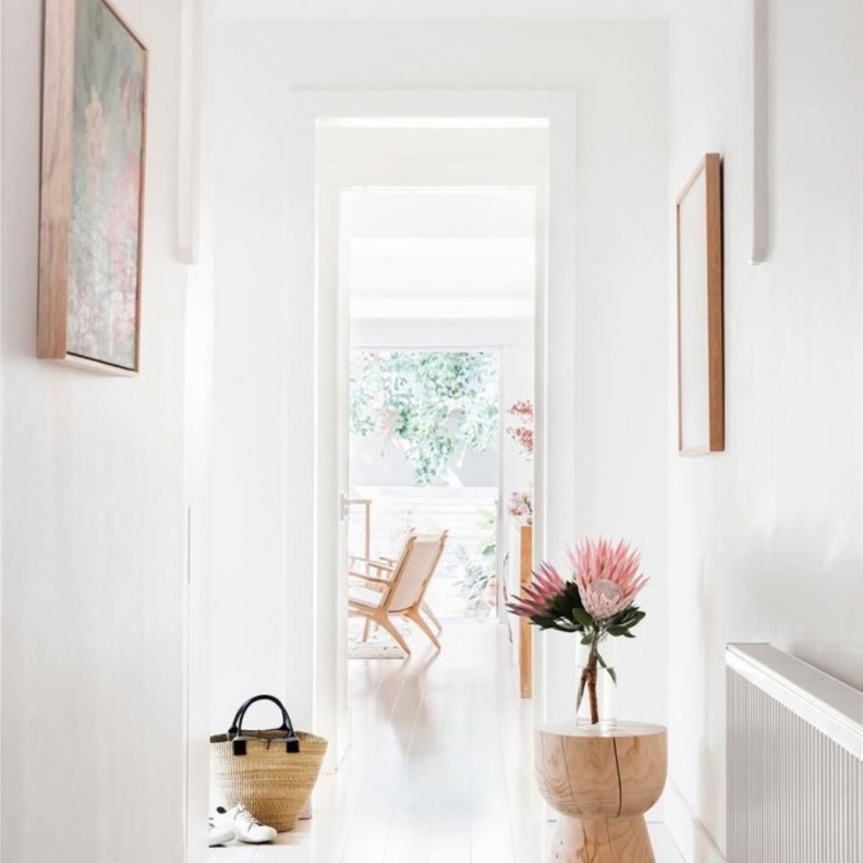  ديكورات ممرات منزل عصري بروعة ألوان الباستيل