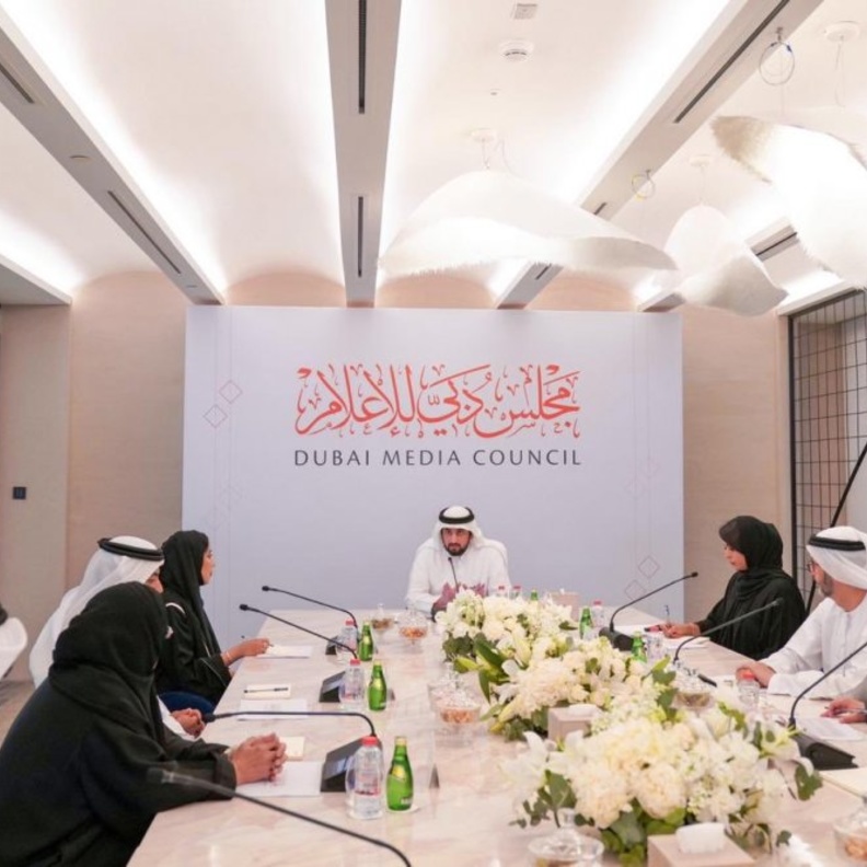 الشيخ أحمد بن محمد بن راشد آل مكتوم يطلق حسابه الرسمي على تويتر