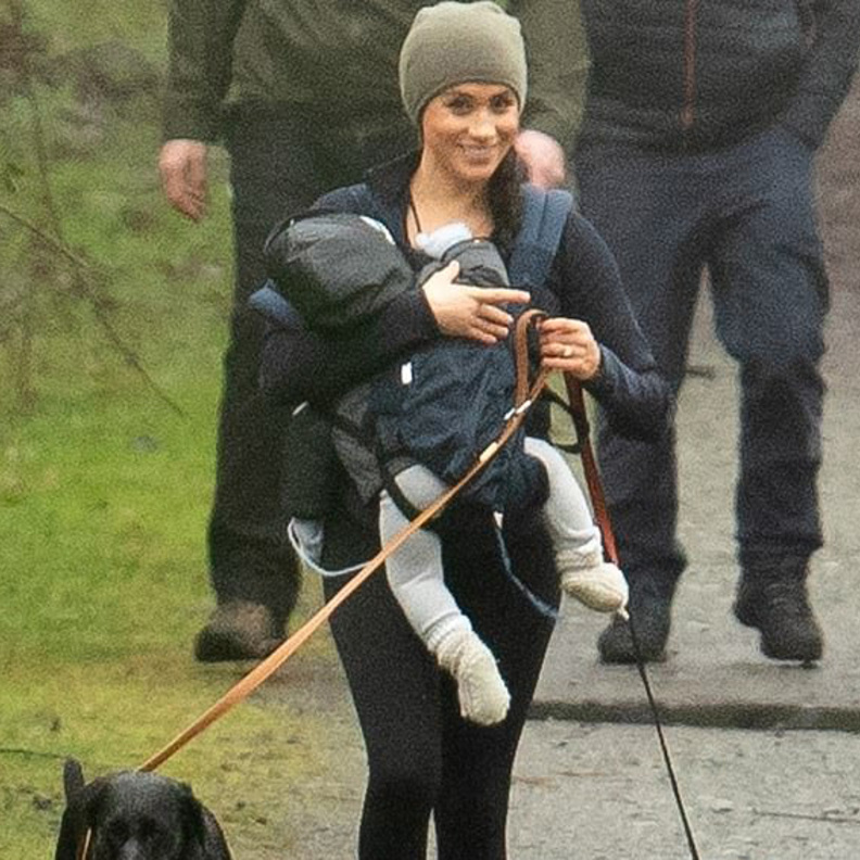 طريقة حمل ميغان لطفلها بين ذراعيها شعل الجدل على مواقع التواصل