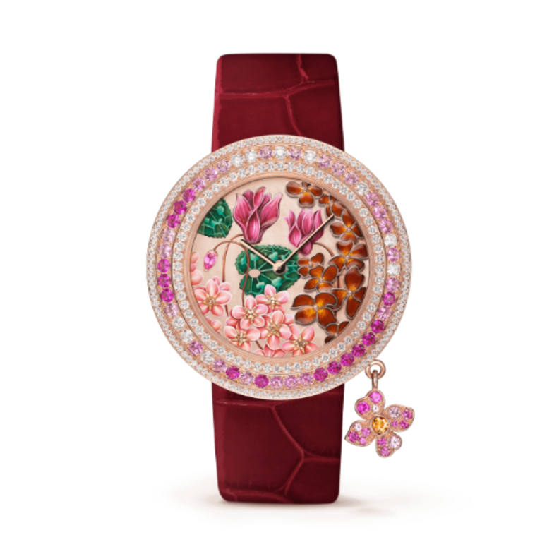 ساعات يد نسائية