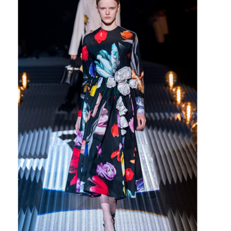 فساتين محتشمة للسهرات