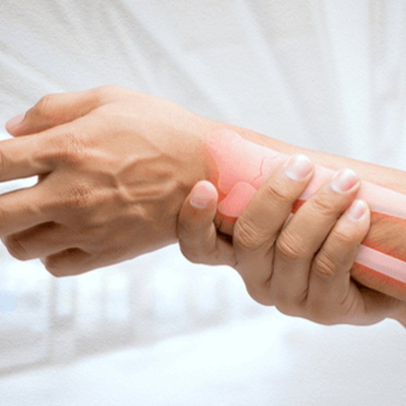 هشاشة العظام من الأمراض التي تتأثر بالبيئة المحيطة