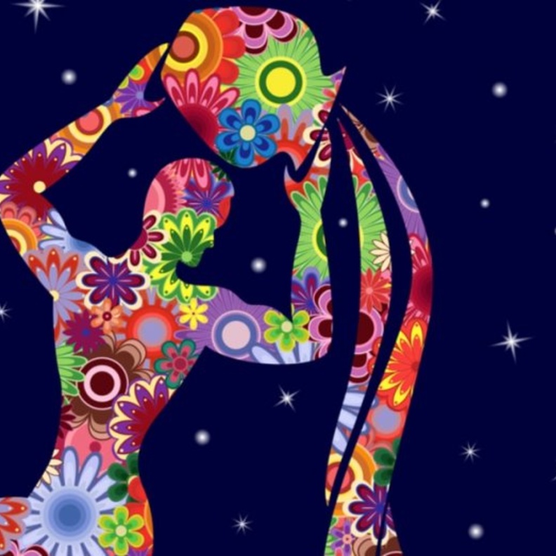 رجل برج الدلو شخص موهوب، مثالي وانساني