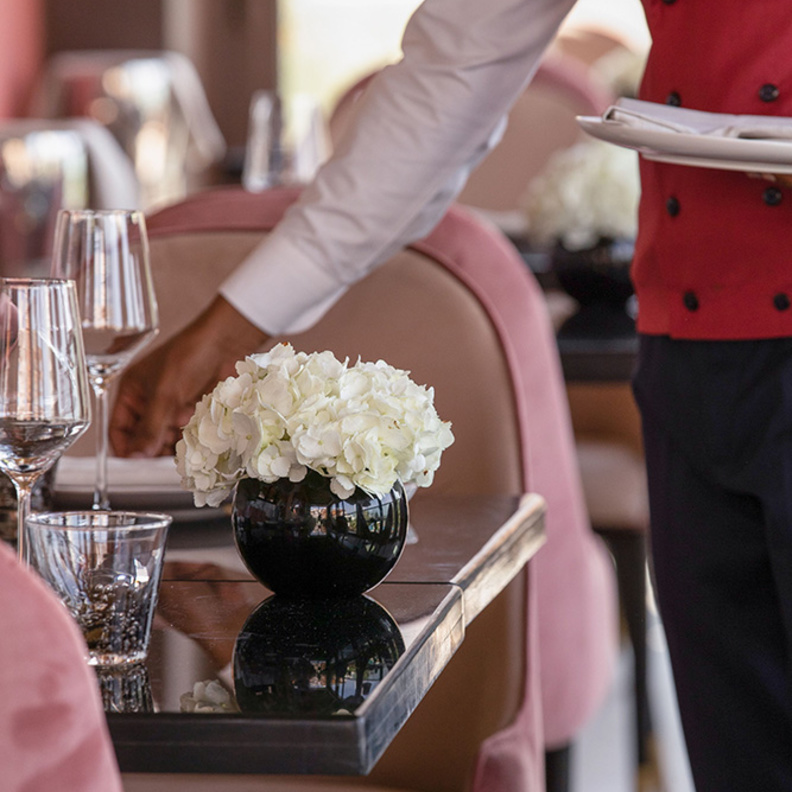 مجموعة جميرا تقدم 28 طريقة مذهلة للاحتفاء بيوم الحب في دبي