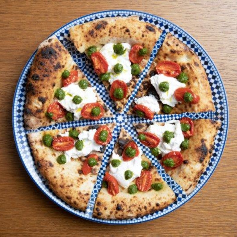 Bvlgari Resort Dubai - Seu Pizza Margherita بيتزا