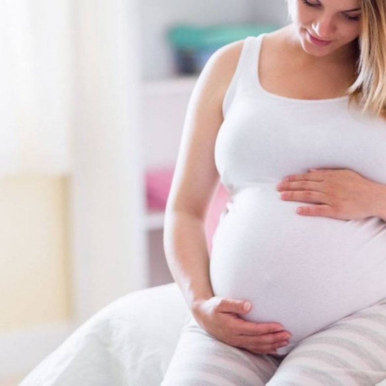 اسباب ركل الجنين في رحم الام