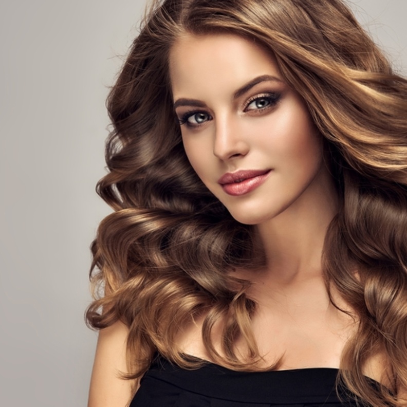  تمكني من ملئ فراغات شعرك بالوصفات الطبيعية