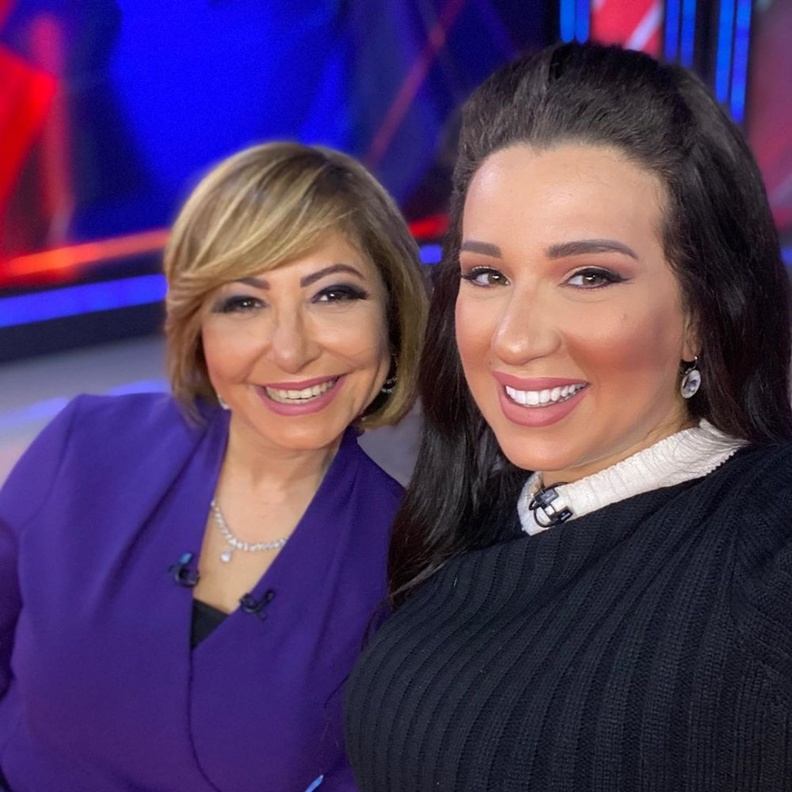 اسما شريف منير 