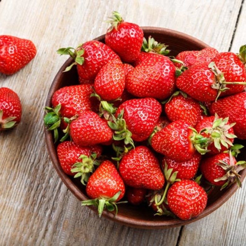 الفراولة تعزز مناعة الجسم