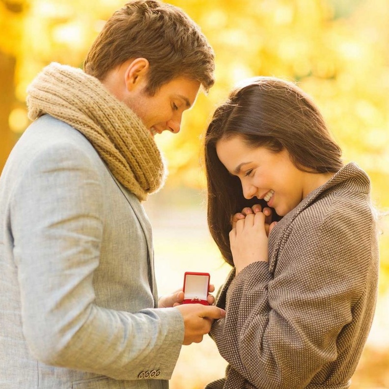 اطربيه بكلام الحب في كل لقاء لك معه