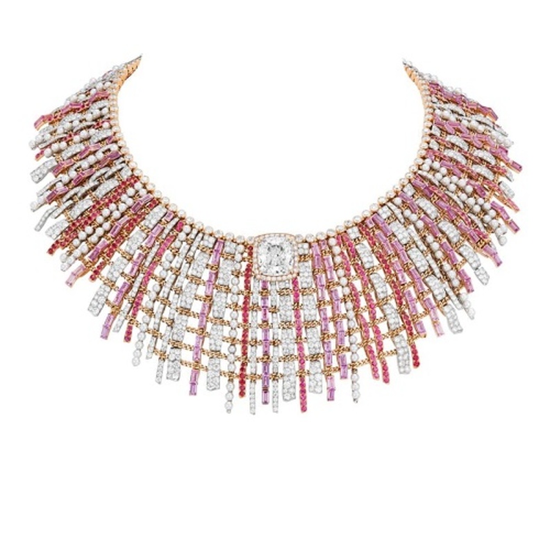 قلادة من بوشرون Boucheron