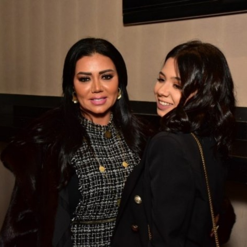 رانيا يوسف وابنتها 