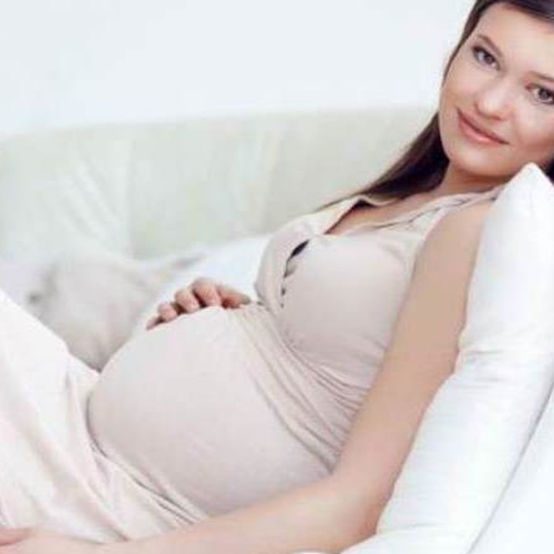 الحركات الخاطئة اثناء الحمل التي يجب تجنبها