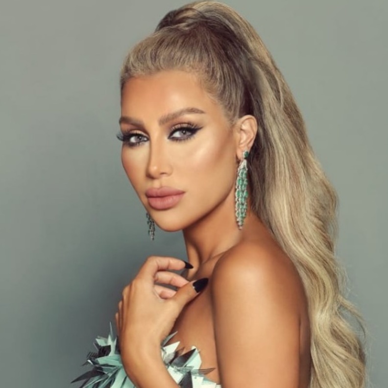 تسريحات شعر 2020 مستوحاة من النجمات لاطلالات يوم الحب