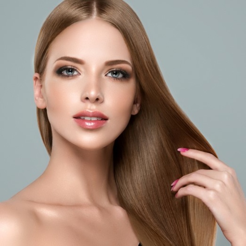 تجنبي الحرارة على شعرك لتمليسه