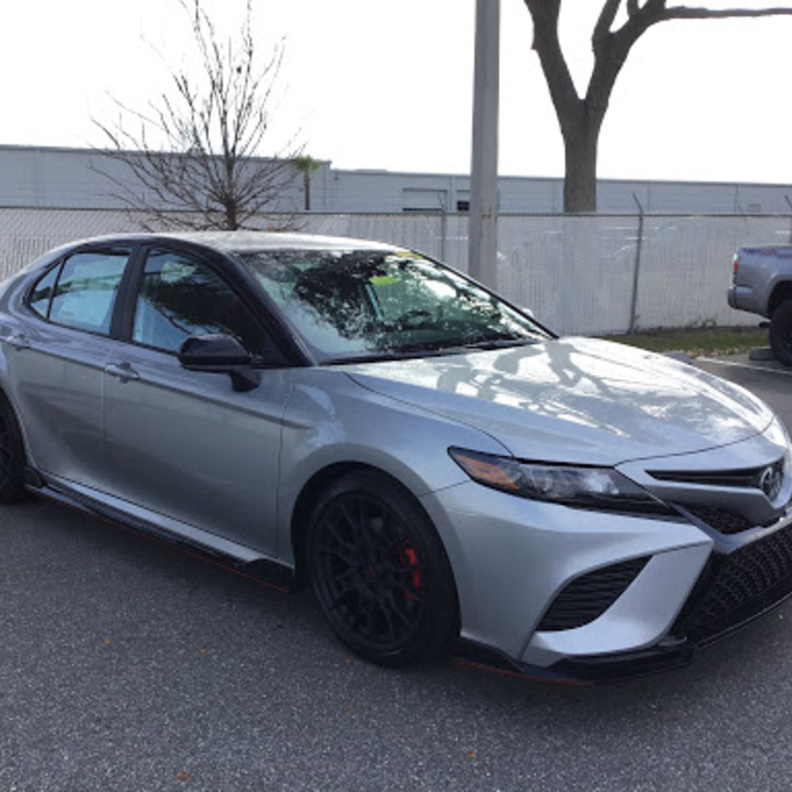 كامري المعدلة بأنظمة أمان جديدة