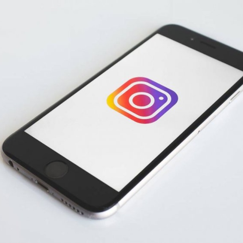 الميزة الجديدة على انستقرام تعرض أحدث محتوى من الأصدقاء