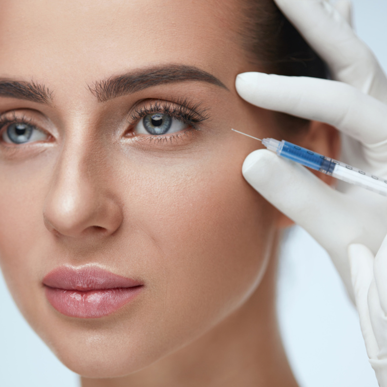 عملية تسمين الوجه تهدف إلى استعادة نضارة الوجه ورونقه