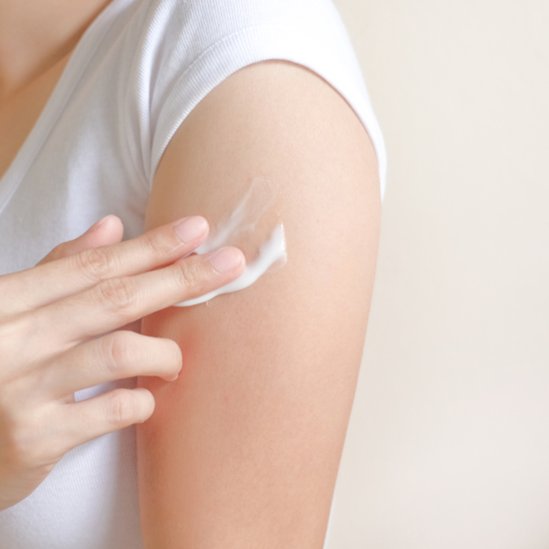  تخلصي من الخطوط البيضاء في جسمك من خلال استعمالك لزبدة الشيا