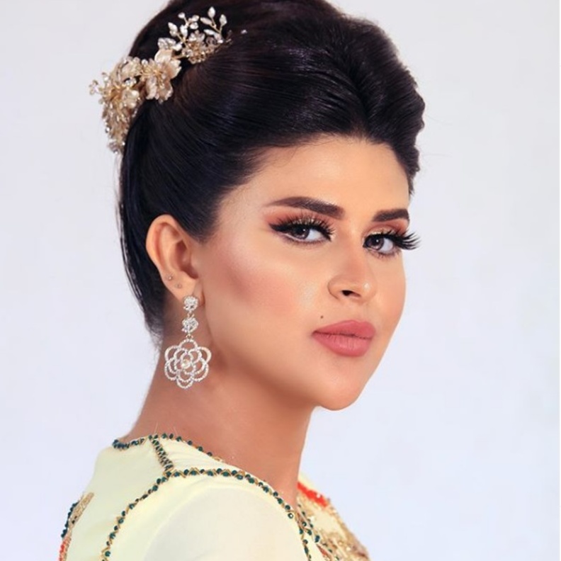 تسريحات شعر فخمة مستوحاة من سلمى رشيد