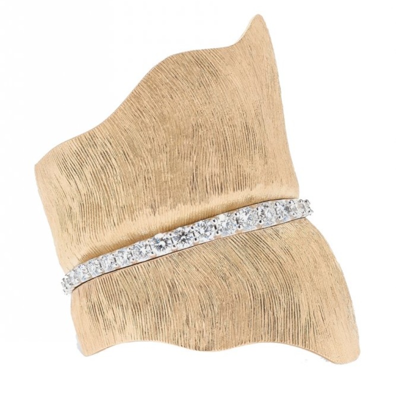 اسوارة من عايشة بكر Aisha Baker