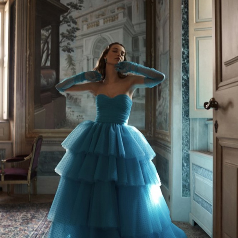 فستان ball gown من مونيك لولييه