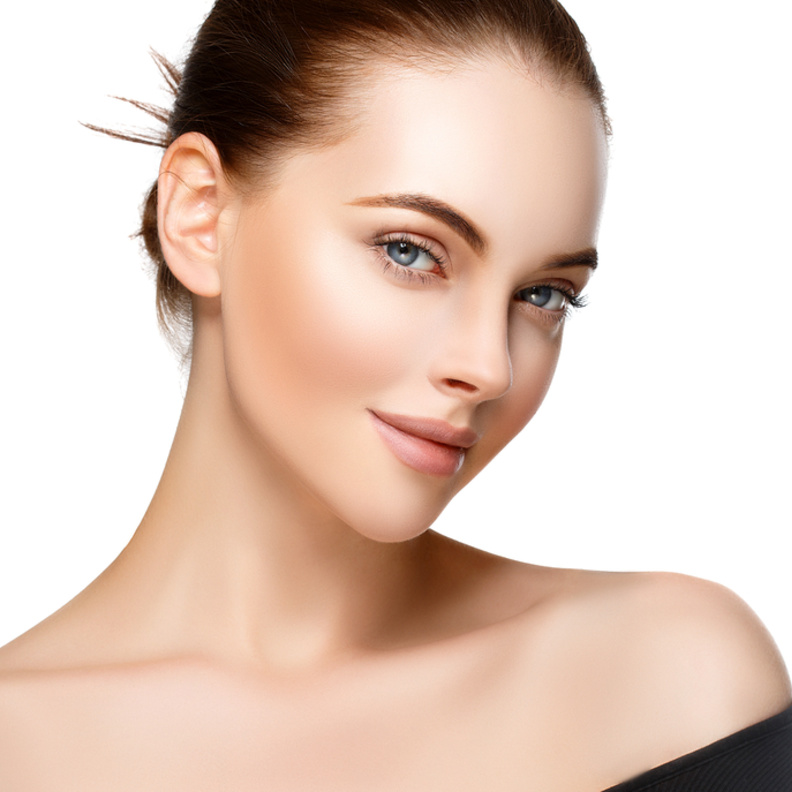 تعرفي على طريقة تنحيف الوجه بالكونتور بالخطوات