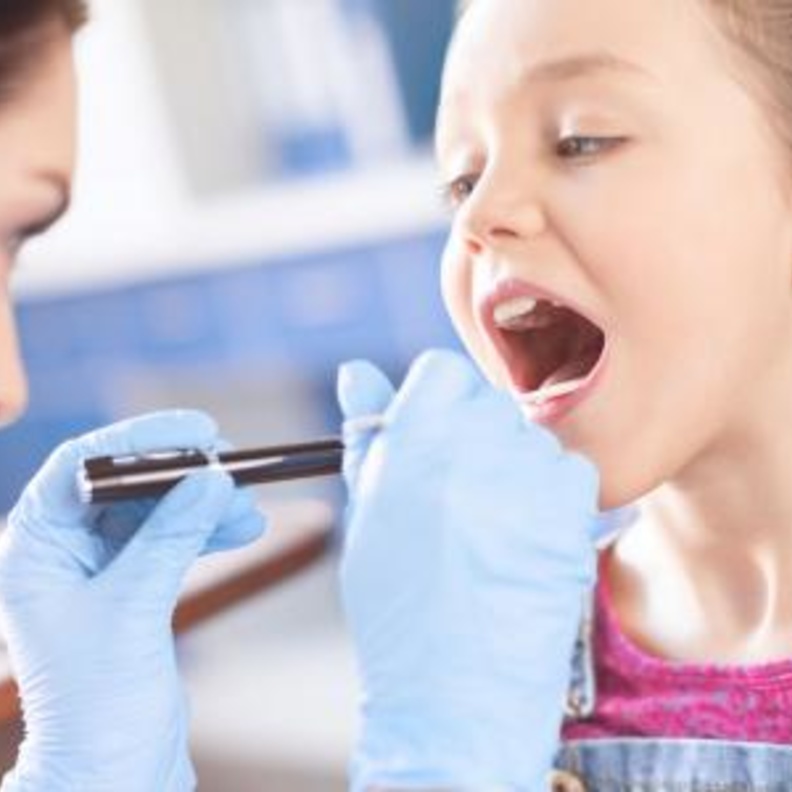 التهاب اللوزتين المتكرر عند الاطفال 