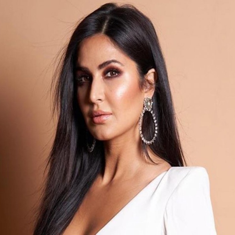 كاترينا كيف تحصل على أول جوائزها كسيدة أعمال