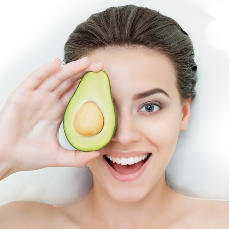 استخدمي صابون الأفوكادو لتنعيم وترطيب بشرتك