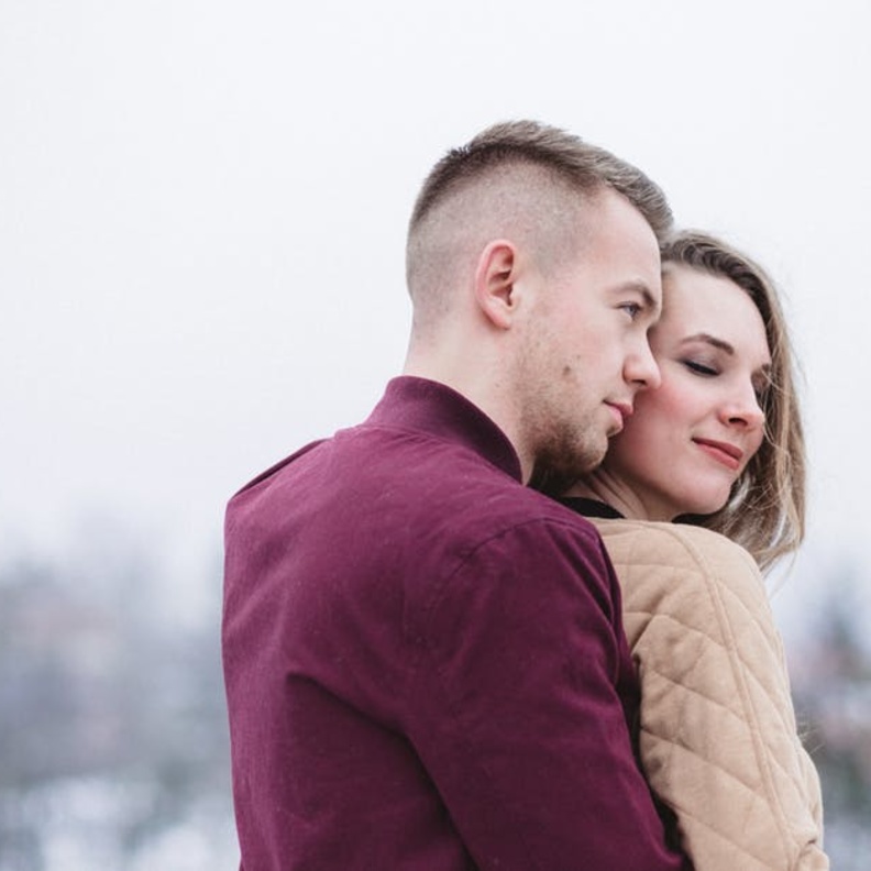 جددا تصرفات الحب باستمرار