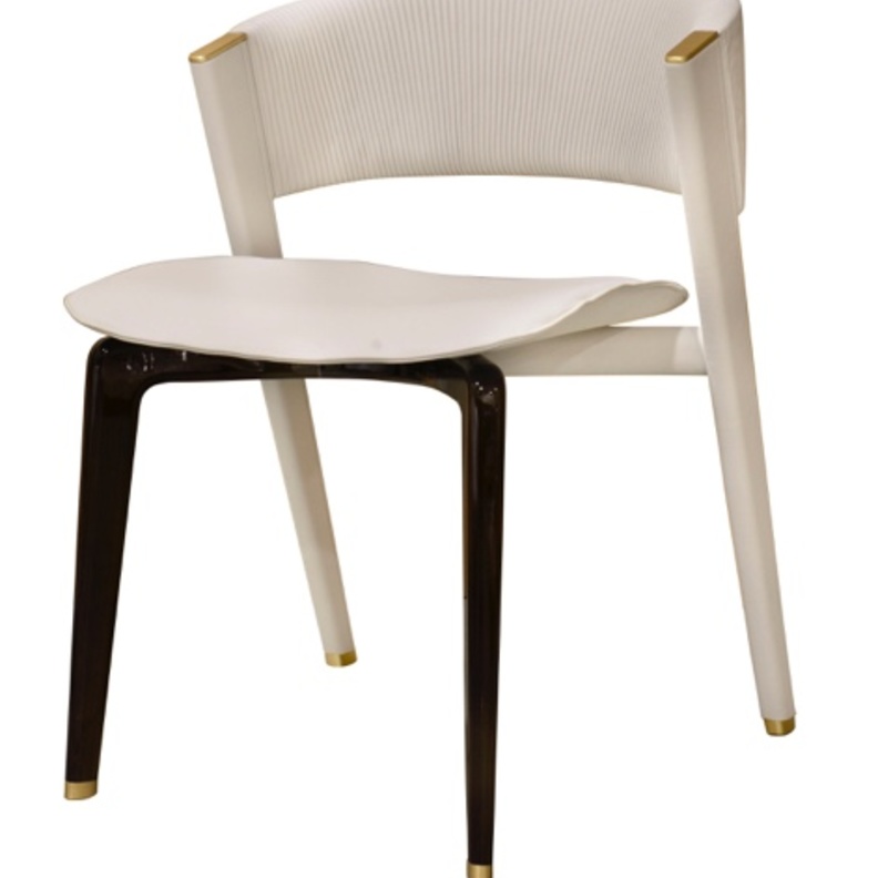 انتيريرز تكشف عن مفروشات جديدة من علامتي GIORGIO COLLECTION وCORNELIO CAPPELLINI