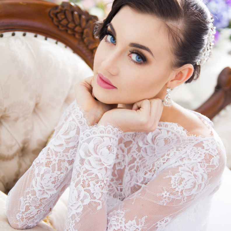 توريد الشفايف وترطيبها قبل الزفاف