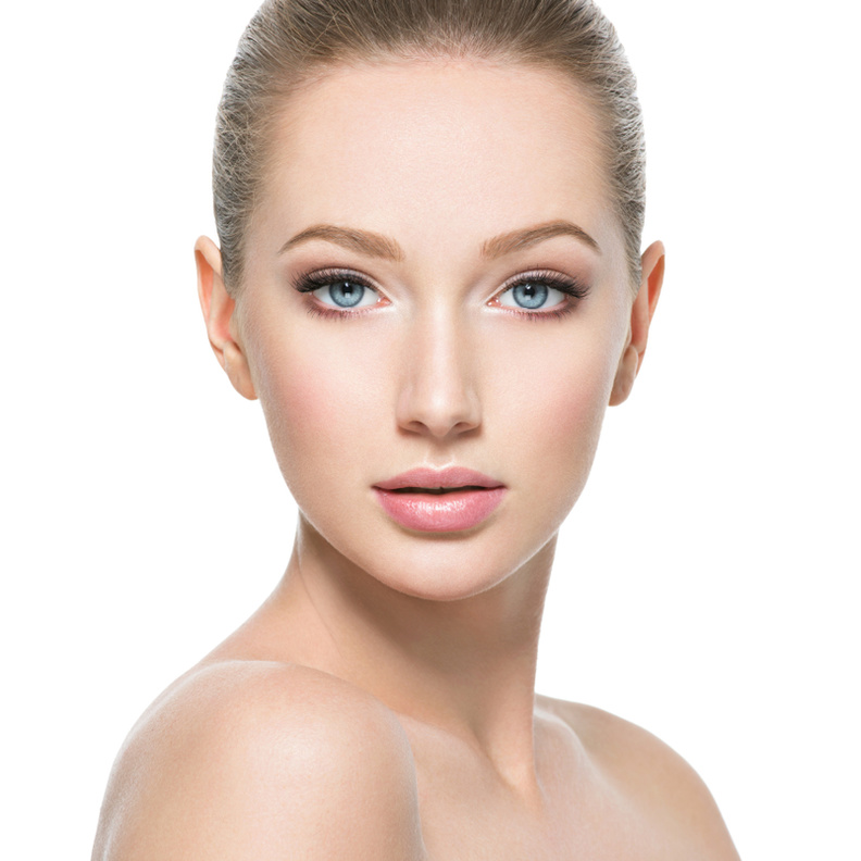 ضعي كريم تفتيح البشرة في الليل لنتائج مضمونة