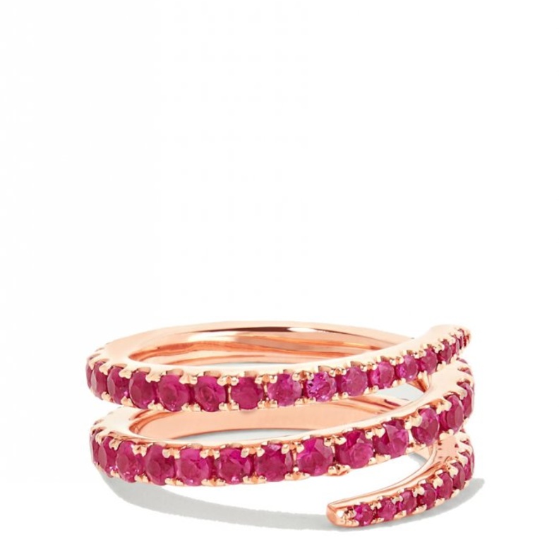 مجوهرات عصرية مزينة بالياقوت الاحمر