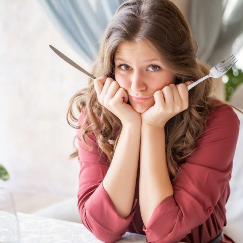 الوجبات الخفيفة الصحية تساهم بالحدّ من الجوع و الافراط في تناول الطعام