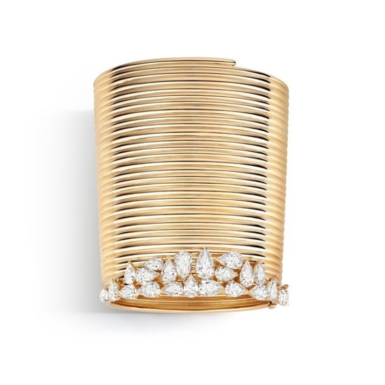 اساور ذهب عريضة