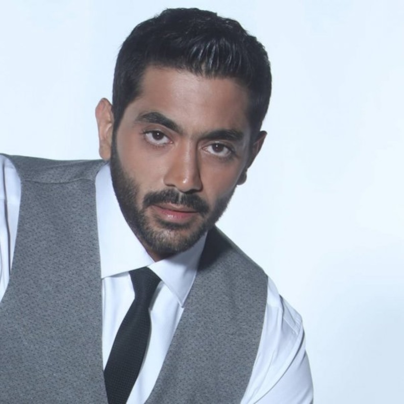 الفنان أحمد فلوكس