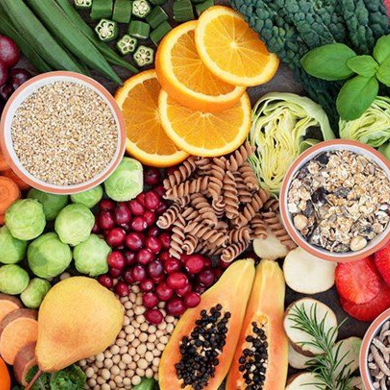  الأطعمة الغنية بالألياف تعالج الإمساك