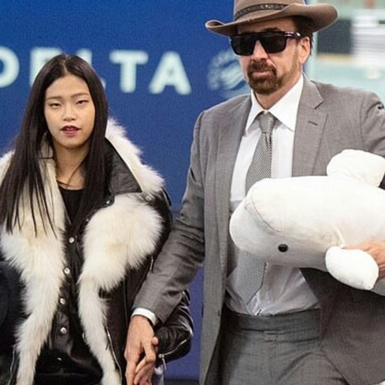 نيكولاس كيدج و حبيبته 