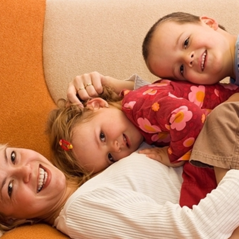 دليل الأم للوقاية من فيروس كورونا في المنازل