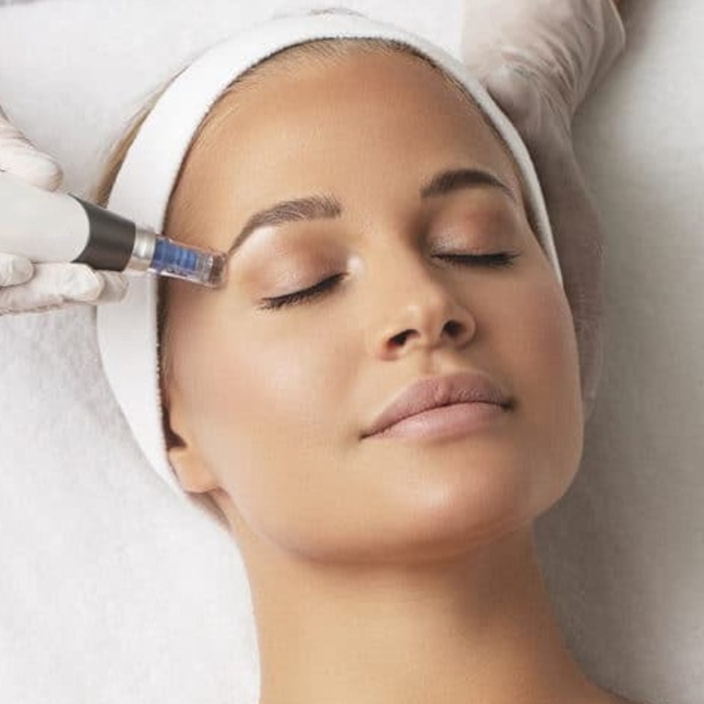 "مايكرونيدل" التقنية الأكثر فاعلية لتجديد شباب البشرة