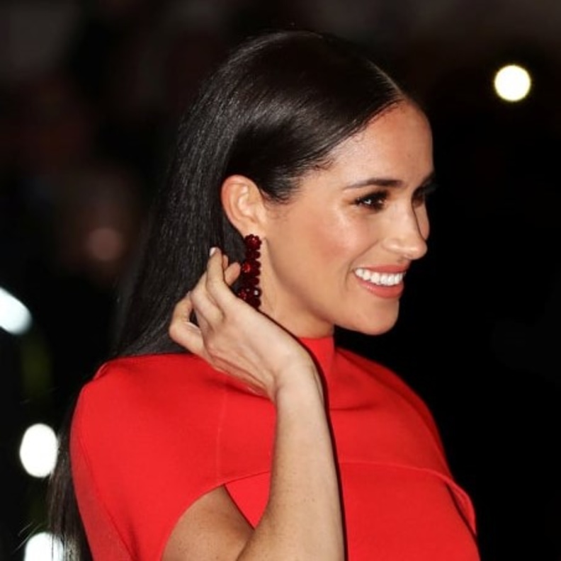 إطلالات ميغان ماركل meghan markle بمكياج برونزي فاتح