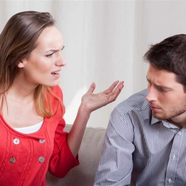 علامات الزوجة المتمردة وكيفية التعامل معها