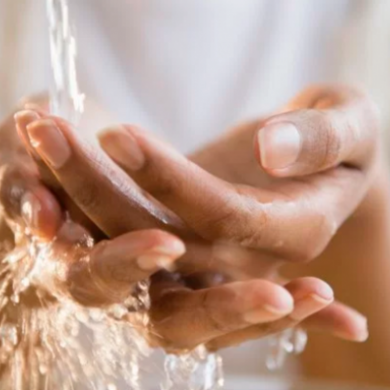 غسل اليدين أهم سبل الوقاية من انتشار فيروس كورونا