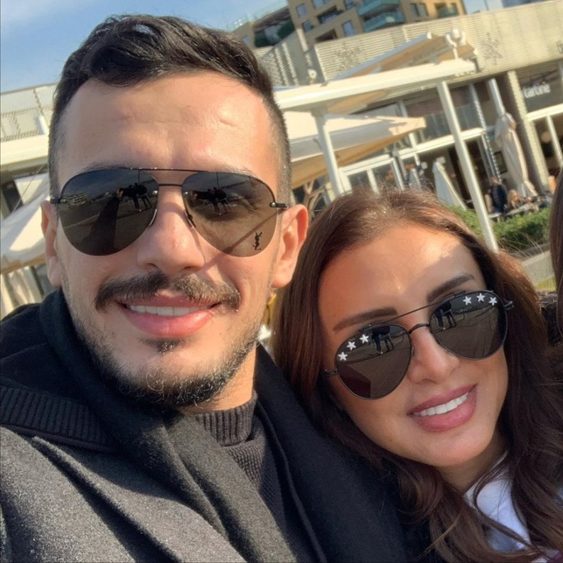 انغام وزوجها