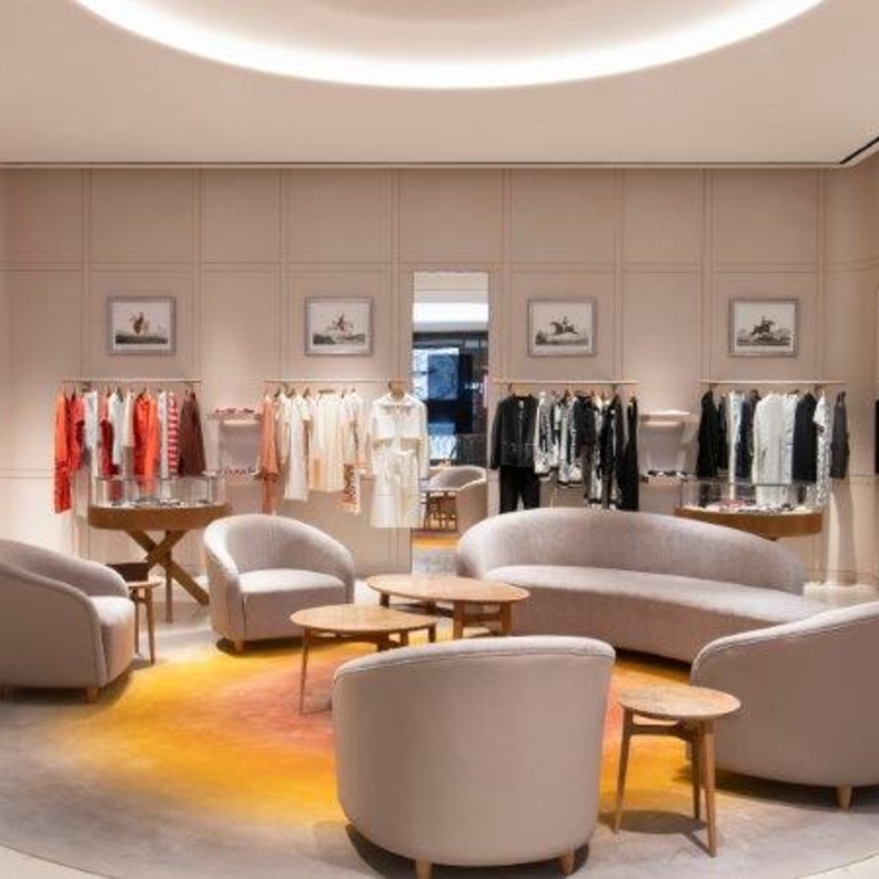 Hermès تكتب فصلا جديدا في الشرق الأوسط.. متجر جديد لها في الكويت