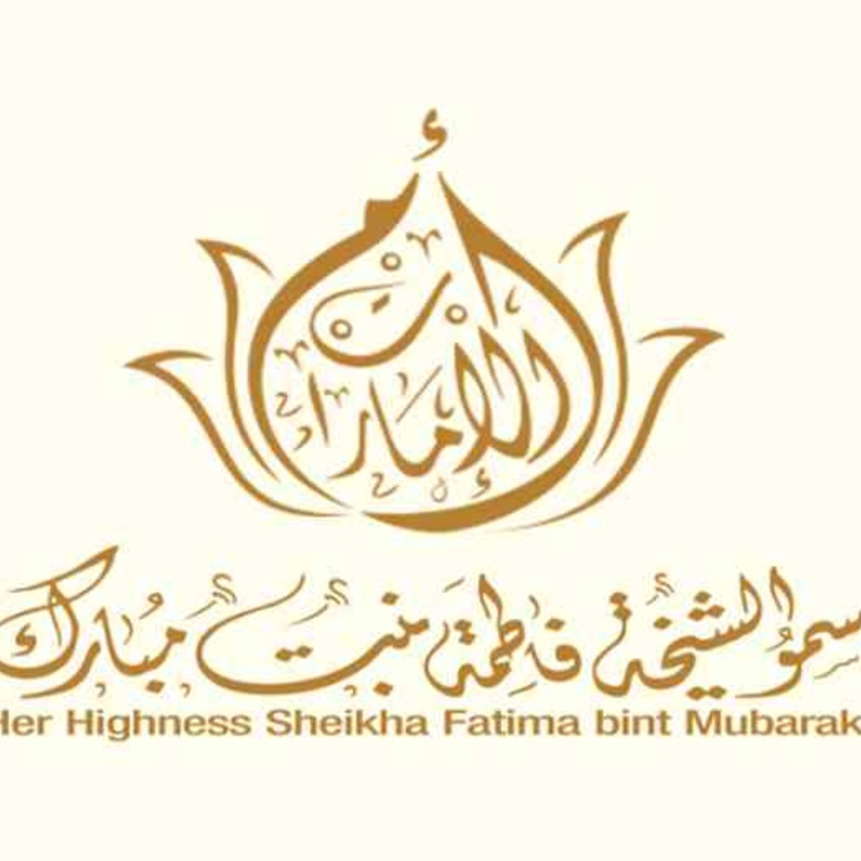  الشيخة فاطمة بنت مبارك 