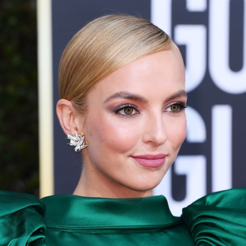 أبرز إطلالات جودي كومر الجمالية بمناسبة عيد ميلادها الـ27